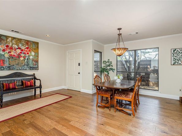 4038  Morman Lane , Addison Texas 75001