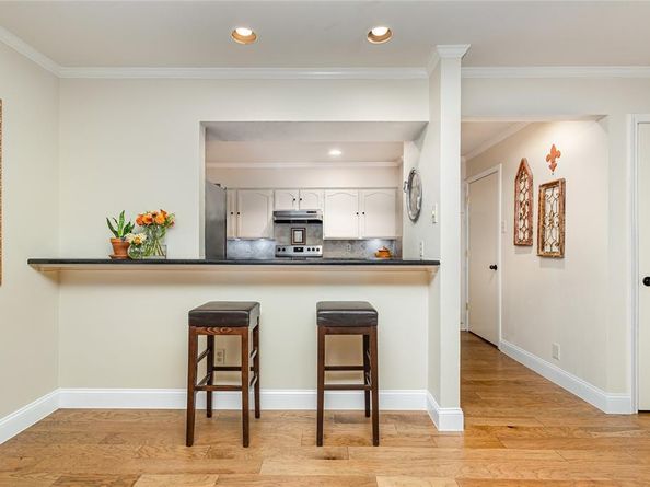 4038  Morman Lane , Addison Texas 75001