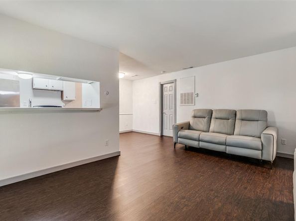 5981  Arapaho Road  1603, Dallas Texas 75248