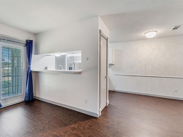 5981  Arapaho Road  1603, Dallas Texas 75248