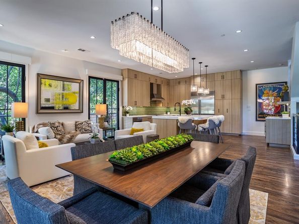 2630  WELBORN Street , Dallas Texas 75219