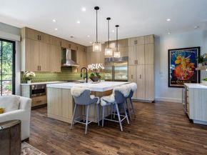 2630  WELBORN Street , Dallas Texas 75219