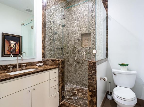 2630  WELBORN Street , Dallas Texas 75219