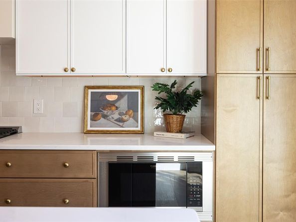 6016  Canyon Springs Road , Dallas Texas 75248