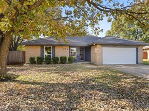 732  Kensington Lane , Mansfield Texas 76063