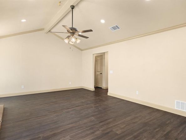 732  Kensington Lane , Mansfield Texas 76063