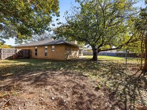 732  Kensington Lane , Mansfield Texas 76063