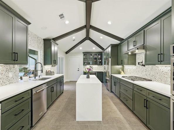 5516  Bent Trail , Dallas Texas 75248