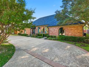 5516  Bent Trail , Dallas Texas 75248