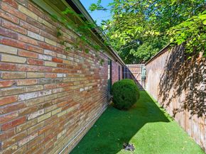 5516  Bent Trail , Dallas Texas 75248