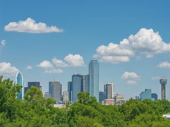 918  Duluth Street , Dallas Texas 75212