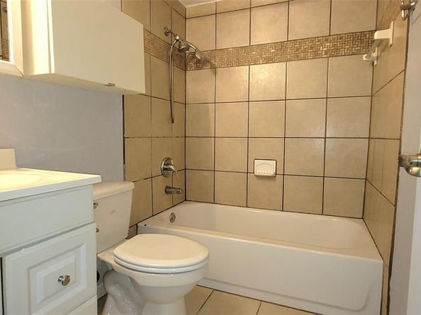 2231  Ridgedale Drive , Carrollton Texas 75006