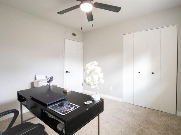 4030  Random Circle , Garland Texas 75043