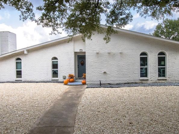 4030  Random Circle , Garland Texas 75043