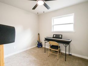 4030  Random Circle , Garland Texas 75043