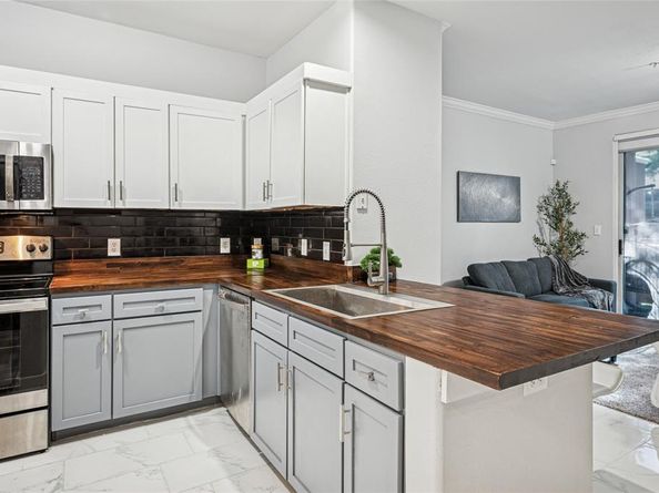 330  Las Colinas Boulevard E 152, Irving Texas 75039