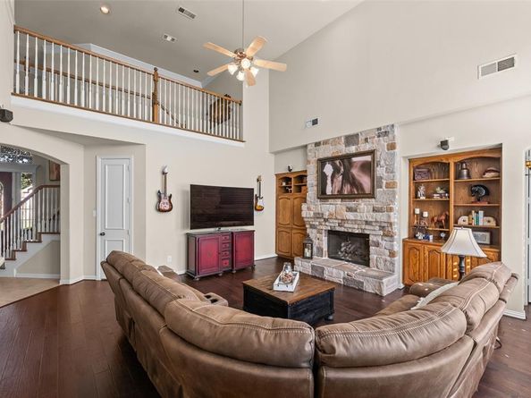 3904  Edna Valley Court , Flower Mound Texas 75022