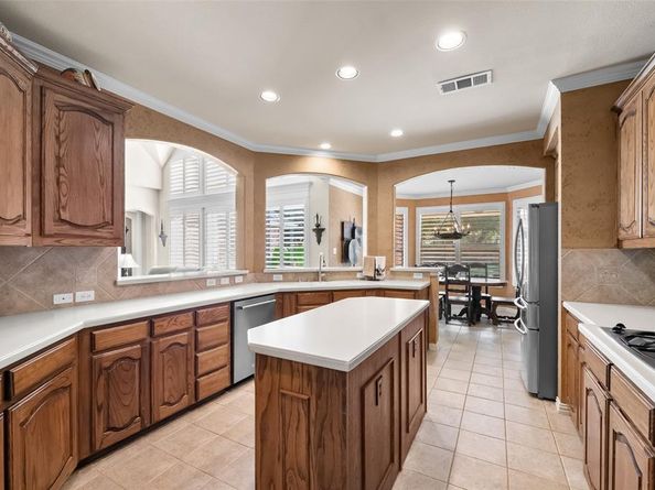 3904  Edna Valley Court , Flower Mound Texas 75022