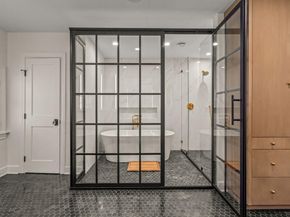 3913  Hamilton Avenue , Fort Worth Texas 76107