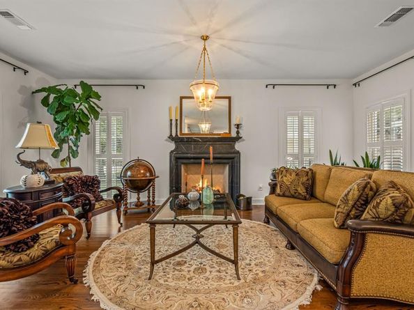 3913  Hamilton Avenue , Fort Worth Texas 76107