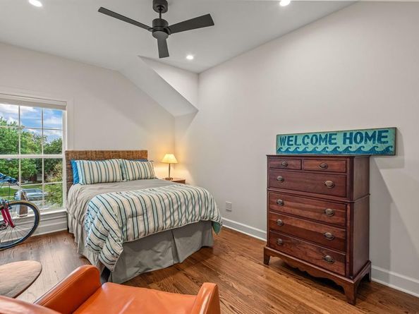 3913  Hamilton Avenue , Fort Worth Texas 76107