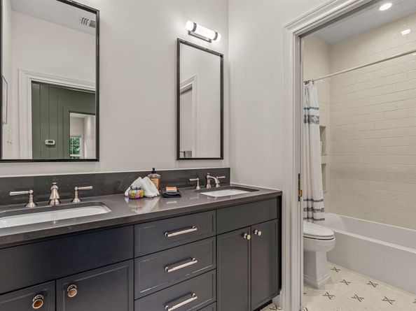 3913  Hamilton Avenue , Fort Worth Texas 76107