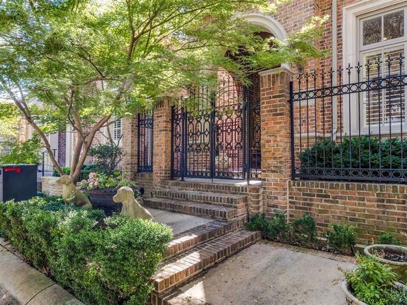7722  Marquette Street , Dallas Texas 75225