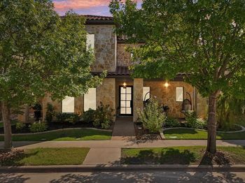 7805  Comanche Way 