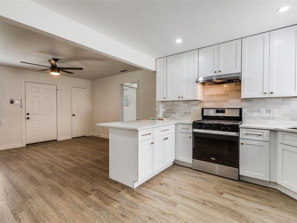 2646  Larry Drive , Dallas Texas 75228