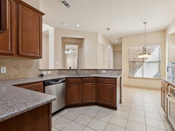 1474  Cambridge Drive , Lewisville Texas 75077