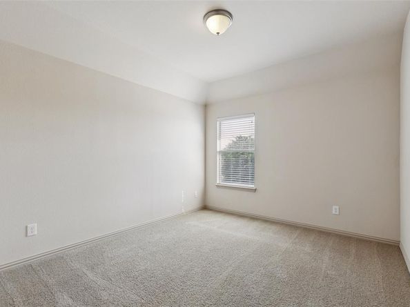 1474  Cambridge Drive , Lewisville Texas 75077