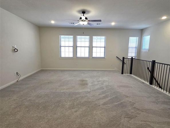 4833  Zilker Avenue , Carrollton Texas 75010
