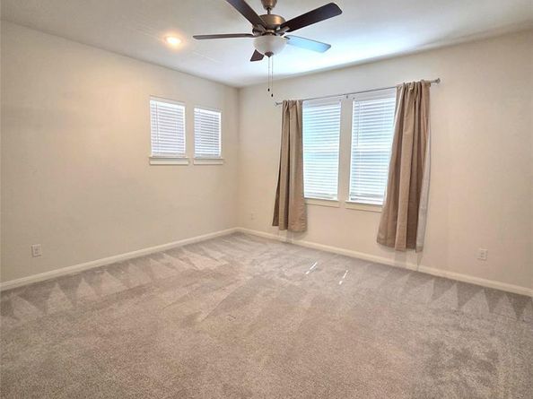 4833  Zilker Avenue , Carrollton Texas 75010