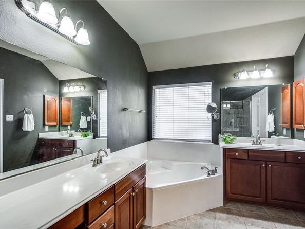 3800  Landsdowne Drive , McKinney Texas 75072
