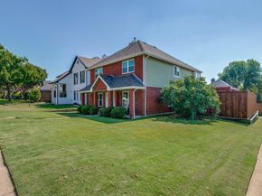 1100  Heather Lane , Carrollton Texas 75010