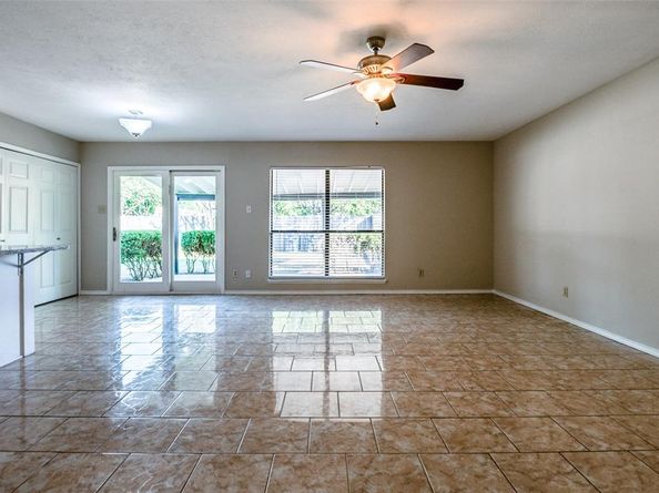10257  Sweet Gum Street , Dallas Texas 75249
