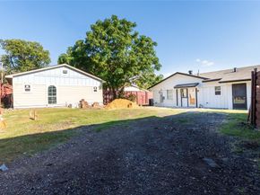 2515  North Parkway , Mesquite Texas 75149