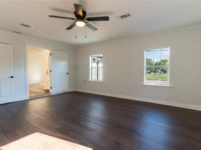 2515  North Parkway , Mesquite Texas 75149
