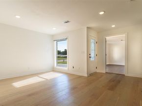 2515  North Parkway , Mesquite Texas 75149