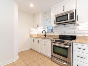 2515  North Parkway , Mesquite Texas 75149