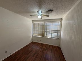 1225  Coit Street , Denton Texas 76201