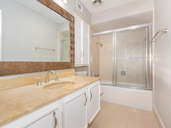 11410  Park Central Place  A, Dallas Texas 75230