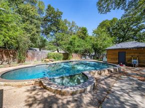 5017  Boulder Lake Road , Fort Worth Texas 76103