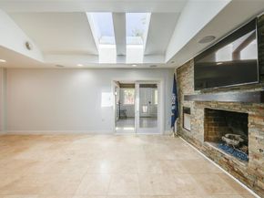 5017  Boulder Lake Road , Fort Worth Texas 76103