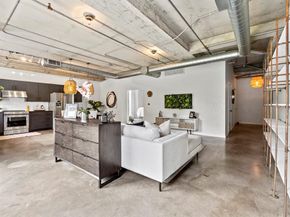 1001  Belleview Street  204, Dallas Texas 75215