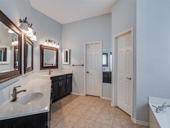 8404  Riverwalk Trail , McKinney Texas 75070