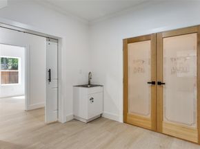 3828  Winfield Avenue , Fort Worth Texas 76109