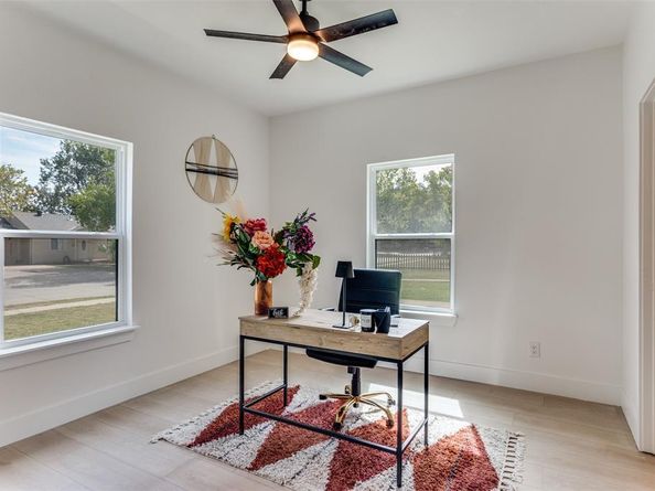 3828  Winfield Avenue , Fort Worth Texas 76109
