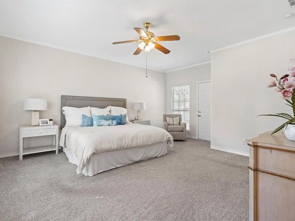 7201  Briarnoll Drive , Dallas Texas 75252