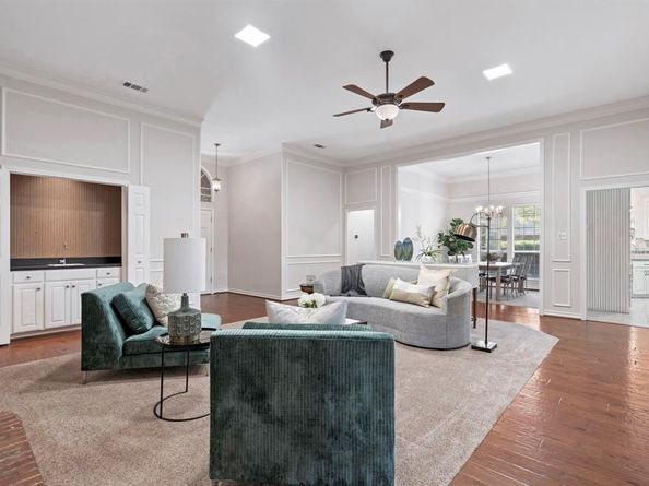 7201  Briarnoll Drive , Dallas Texas 75252